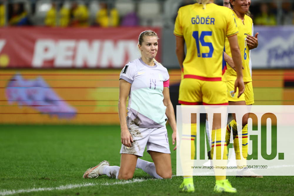 Women s World Cup Qualifier: Romania vs. Norway, Bucharest, October 9, 2026—Ada Stolsmo Hegerberg during the Women’s World Cup qualifying soccer match between Romania and Austria at Stadionul Arcul de Triumf in Bucharest. Photo by Nikola Krstic, NTB, Bucharest, Romania. . RESTRICTED USE FOR BETTING COMPANIES