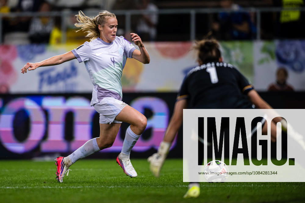 Julie Blakstad of Norway during the FIFA Women’s World Cup Qualifier soccer match between Romania and Norway on October 9, 2026 in Bucharest. Photo by Marius Simensen, BILDBYRAN COP 238 bbeng women s FIFA World Cup qualifiers soccer football international match Norway Romania