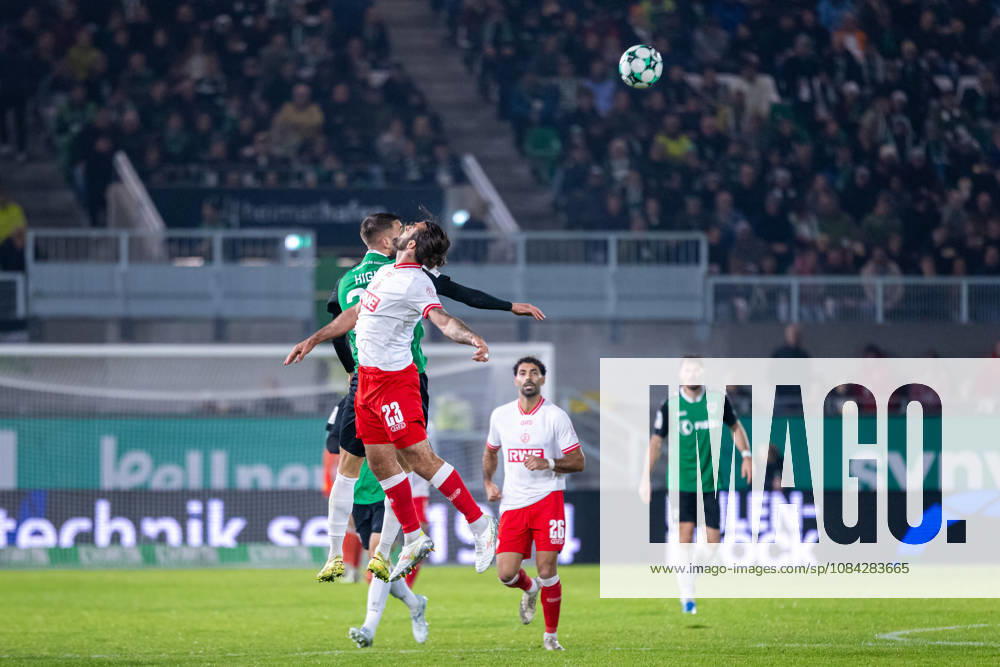 L R Felix Higl, SC Preussen Münster, 33, in a header duel with Jose Enrique Rios Alonso, Rot-Weiss Essen, 23, GER; SC Preussen Münster vs. Rot-Weiss Essen, soccer, 3rd Division, Matchday 8, 2026–2027 season, October 9, 2026 DFL regulations prohibit any use of photographs as image sequences and or quasi-video GER, SC Preussen Münster vs. Rot-Weiss Essen, soccer, 3rd League, Matchday 8, 2026–2027 season, October 9, 2026, Münster