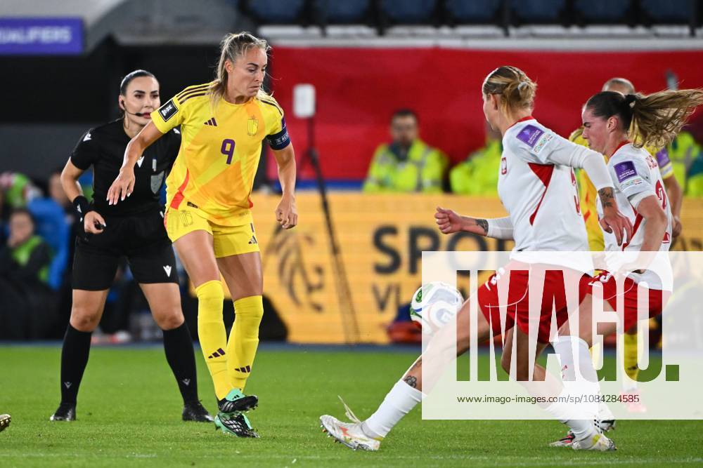 Belgium v Poland - FIFA Women s World Cup 2027 UEFA Qualifiers LEUVEN, BELGIUM - OCTOBER 09 : Wullaert Tessa forward of Belgium during the FIFA Women s World Cup 2027 UEFA European Qualifiers play-offs round 1 path 2 first leg match between Belgium and Poland on October 9, 2026 in Leuven, Belgium, 09 10 2026 Leuven Belgium