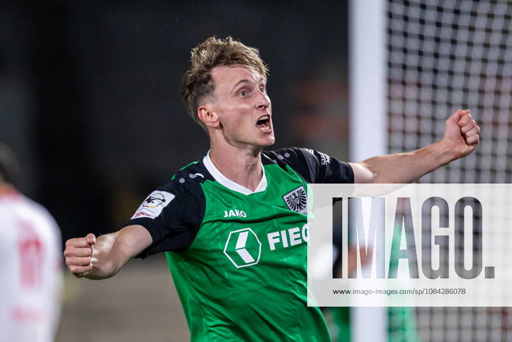 Joshua Mees of SC Preussen Münster, No. 08, celebrates the goal that tied the score at 3–3 (GER), SC Preussen Münster vs. Rot-Weiss Essen, soccer, 3. Liga, Matchday 8, 2026–2027 season, October 9, 2026 DFL regulations prohibit any use of photographs as image sequences and or quasi-video, SC Preussen Münster vs. Rot-Weiss Essen, soccer, 3. Liga, Matchday 8, 2026–2027 season, October 9, 2026, Münster