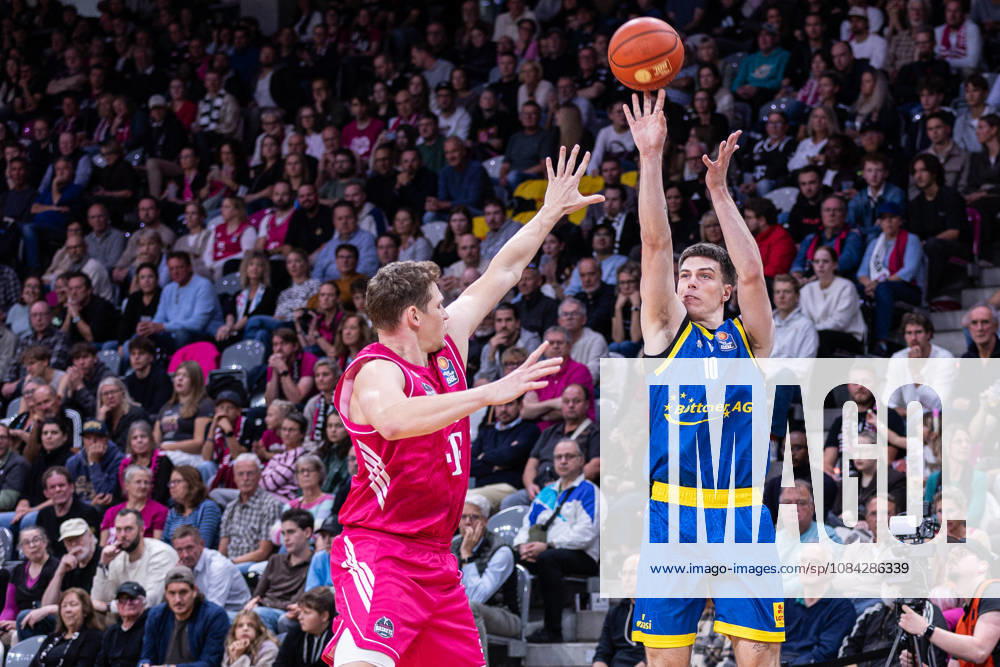 EasyCredit Basketball Bundesliga, Telekom Baskets Bonn vs. Science City Jena, October 9, 2026; Christian Skladanowski, Science City Jena 10 (led by Patrick Heckmann), Telekom Baskets Bonn 33; easyCredit Basketball Bundesliga, Telekom Baskets Bonn vs. Science City Jena, October 9, 2026, Telekom Dome Bonn