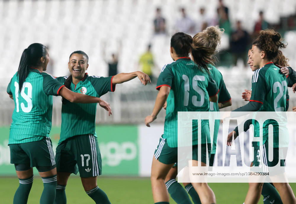 Algerie vs Republique centrafricaine feminine (Qualifications JO Belloumou Ines (L) Joueuse d Algerie celebre le Bute contre Republique centrafricaine, lors du match Algerie contre Republique centrafricaine feminine, Qualifications JO Los Angeles 2028, au Stade de 5 Juillet a Alger, en Algerie, le 09 Octobre 2026 (Photo By Billel Bensalem APPImages) Alger Algerie