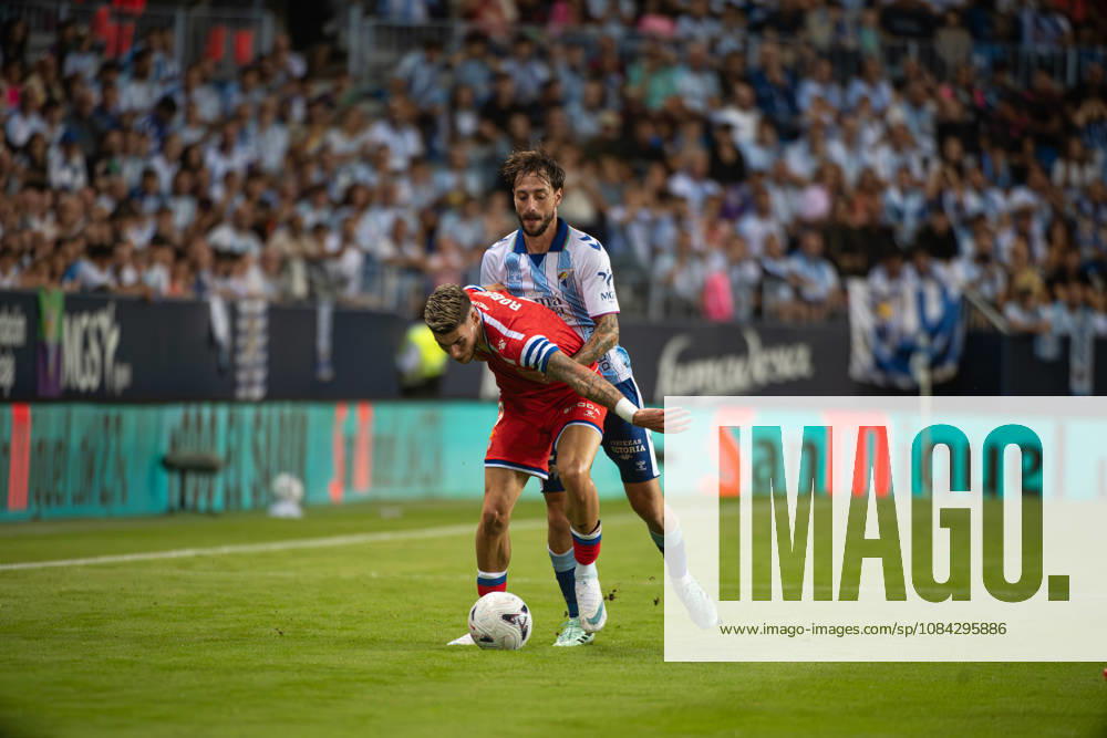 ESP: Malaga CF vs RCD Espanyol - La Liga Hypermotion MALAGA, SPAIN - OCTOBER 9: Roberto Fernandez of RCD Espanyol during the match between Malaga CF and RCD Espanyol of La Liga Hypermotion on October 9, 2026 at La Rosaleda Stadium in Malaga, Spain. (Photo by Samuel Carreno)