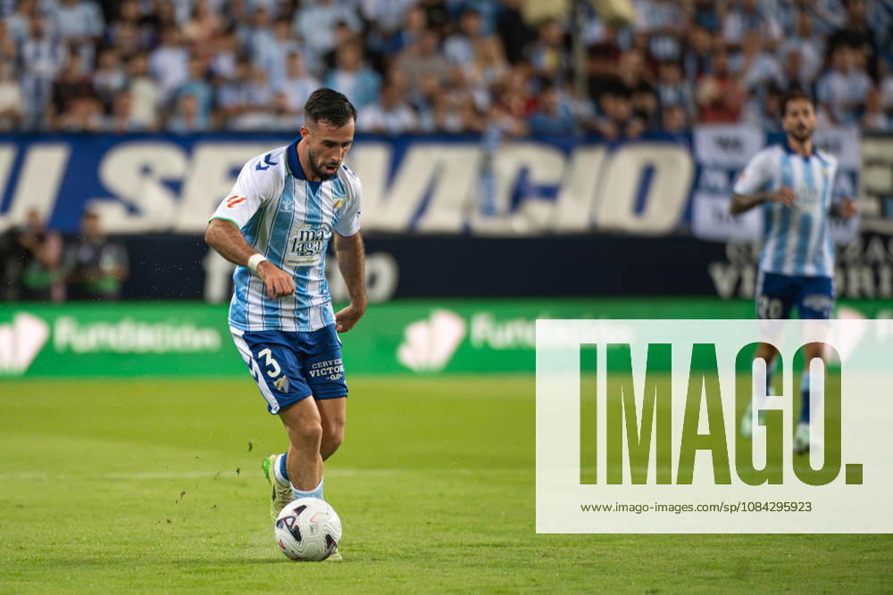 ESP: Malaga CF vs RCD Espanyol - La Liga Hypermotion MALAGA, SPAIN - OCTOBER 9: Carlos Puga of Malaga CF during the match between Malaga CF and RCD Espanyol of La Liga Hypermotion on October 9, 2026 at La Rosaleda Stadium in Malaga, Spain. (Photo by Samuel Carreno)