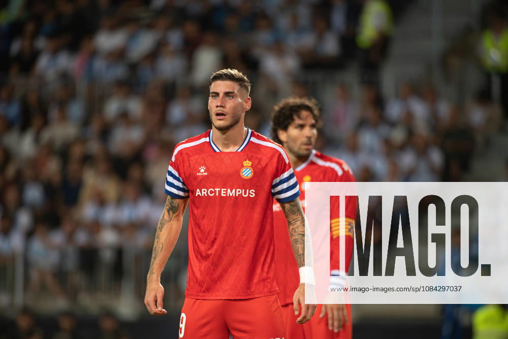 ESP: Malaga CF vs RCD Espanyol - La Liga Hypermotion MALAGA, SPAIN - OCTOBER 9: Roberto Fernandez of RCD Espanyol during the match between Malaga CF and RCD Espanyol of La Liga Hypermotion on October 9, 2026 at La Rosaleda Stadium in Malaga, Spain. (Photo by Samuel Carreno)