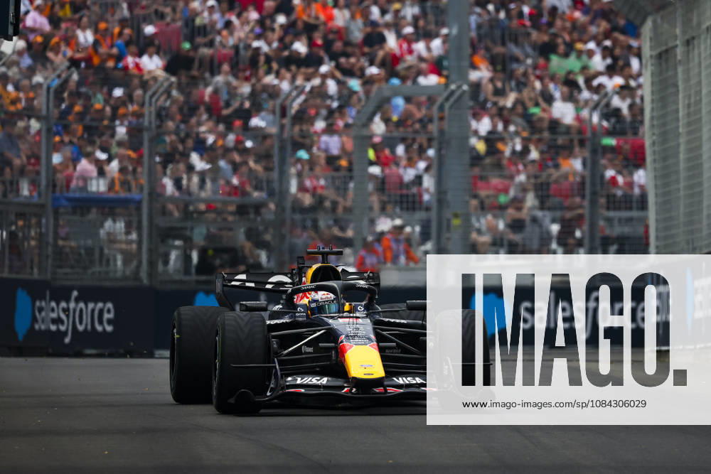 F1 - SINGAPORE GRAND PRIX 2026 03 VERSTAPPEN Max (nld), Red Bull Racing Ford RB22, action during the 2026 Formula 1 Singapore Grand Prix, 17th round of the 2026 Formula One World Championship, WM, Weltmeisterschaft from October 9 to 11, 2026 on the Marina Bay Street Circuit, in Singapore, Singapore - SingaporeSingapore