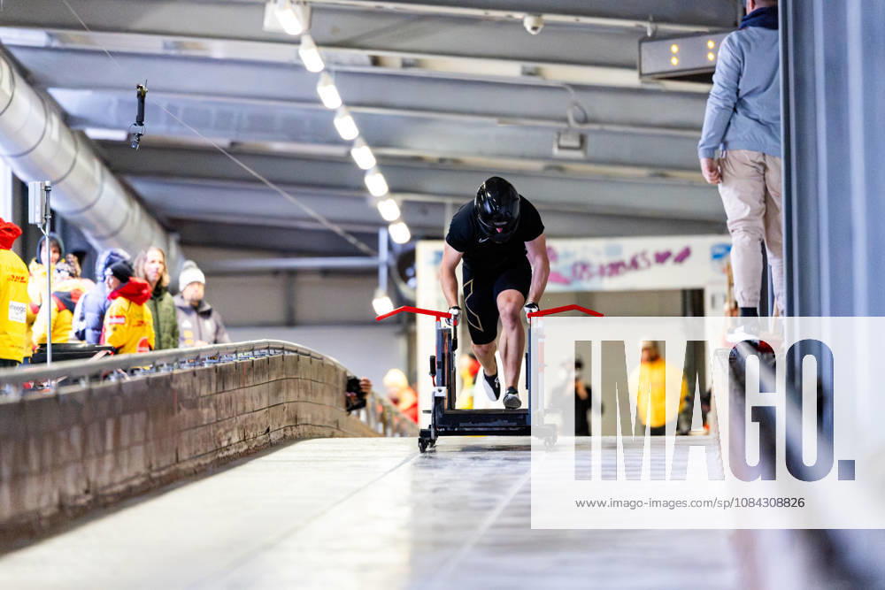 GER, Bobsleigh, Season 26–27, Men, Central Performance Test in Bobsleigh: Push Test. Traditionally, German bobsled pilots and their pushers have gathered in Oberhof for a test of strength. 98559 Oberhof LOTTO Thuringia EISARENA Oberhof Training Hall Start Facility Thuringia Germany