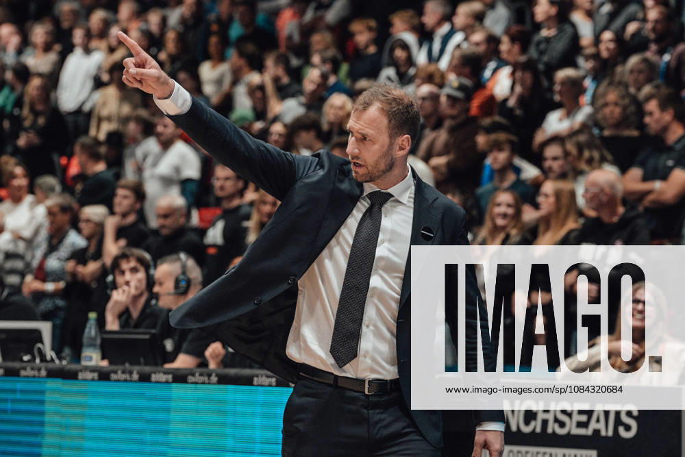 EasyCredit Basketball Bundesliga, Matchday 5, Niners Chemnitz vs. Bayern Munich, October 10, 2026, starting at 4:00 p.m., Chemnitz, Chemnitz Arena. Pictured: Head Coach Anton Gavel. easyCredit Basketball Bundesliga, Matchday 5, Niners Chemnitz vs. Bayern Munich, Chemnitz, Saxony, Germany