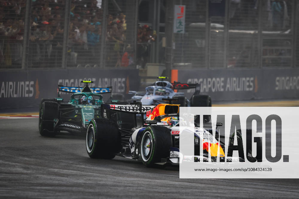 F1 - SINGAPORE GRAND PRIX 2026 41 LINDBLAD Arvid (gbr), Visa Cash App RB F1 Team VCARB03, action during the 2026 Formula 1 Singapore Grand Prix, 17th round of the 2026 Formula One World Championship, WM, Weltmeisterschaft from October 9 to 11, 2026 on the Marina Bay Street Circuit, in Singapore, Singapore - SingaporeSingapore