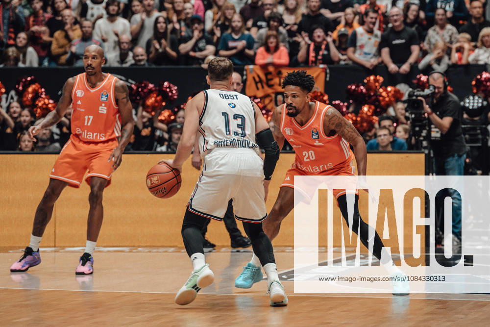 EasyCredit Basketball Bundesliga, Matchday 5, Niners Chemnitz vs. Bayern Munich, October 10, 2026, starting at 4:00 p.m., Chemnitz, Chemnitz Arena. Pictured: 17 Darion Atkins, 13 Andreas Obst, 20 Urald King. easyCredit Basketball Bundesliga, Matchday 5, Niners Chemnitz vs. Bayern Munich, Chemnitz, Saxony, Germany