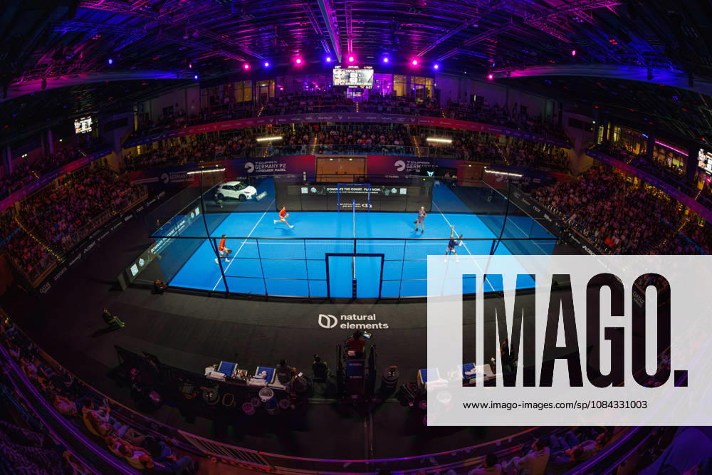 DÜSSELDORF, GERMANY - 10 OCTOBER 2026: Image shows overview of the CUPRA Germany Premier Padel P2 2026 Center Court in CASTELLO Düsseldorf during CUPRA Germany Premier Padel P2 2026 Day 7: Semifinals at CASTELLO Düsseldorf on 10 10 2026 in Düsseldorf, Germany. Germany