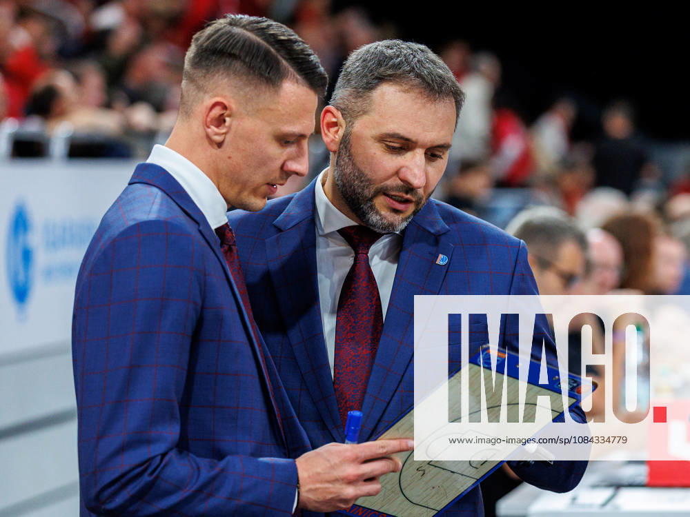 Christopher Schreiber, Syntainics MBC, Assistant Coach; Vladimir Jovanovic, Syntainics MBC, Head Coach; BMA365 Bamberg Baskets vs. Syntainics MBC, Basketball, easyCredit BBL, Matchday 5, October 10, 2026 BMA365 Bamberg Baskets vs. Syntainics MBC, Basketball, easyCredit BBL, Matchday 5, October 10, 2026 Bamberg