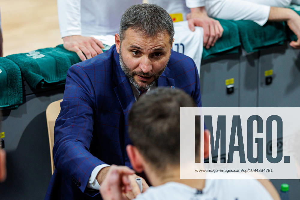 Vladimir Jovanovic, Syntainics MBC, Coach, Single Frame, Single Photo, Portrait, Timeout, BMA365 Bamberg Baskets vs. Syntainics MBC, Basketball, easyCredit BBL, Matchday 5, October 10, 2026 BMA365 Bamberg Baskets vs. Syntainics MBC, Basketball, easyCredit BBL, Matchday 5, October 10, 2026 Bamberg