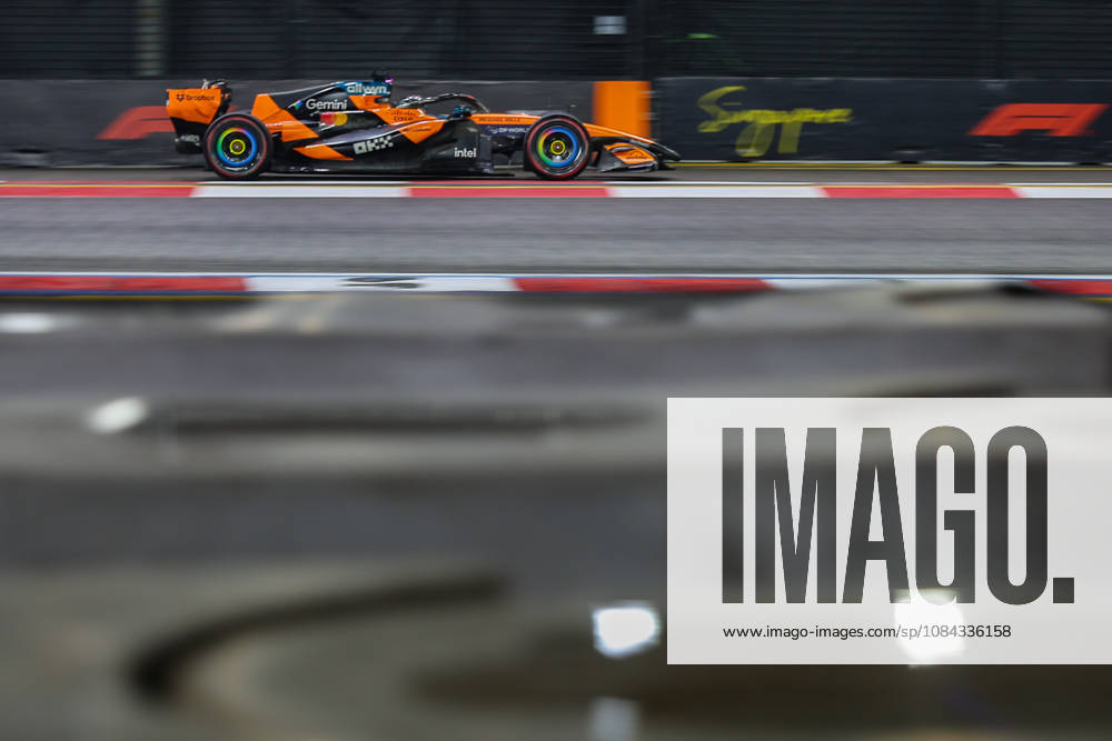 2026 Formula 1 Singapore Grand Prix SINGAPORE - OCTOBER 10: McLaren’s driver Oscar Piastri during the Qualifying Session at the Formula One Grand Prix of Singapore, at the Marina Bay Street Circuit in Singapore, on October 10, 2026. Daniel Ceng Anadolu Singapore Singapore. Editorial use only. Please get in touch for any other usage.