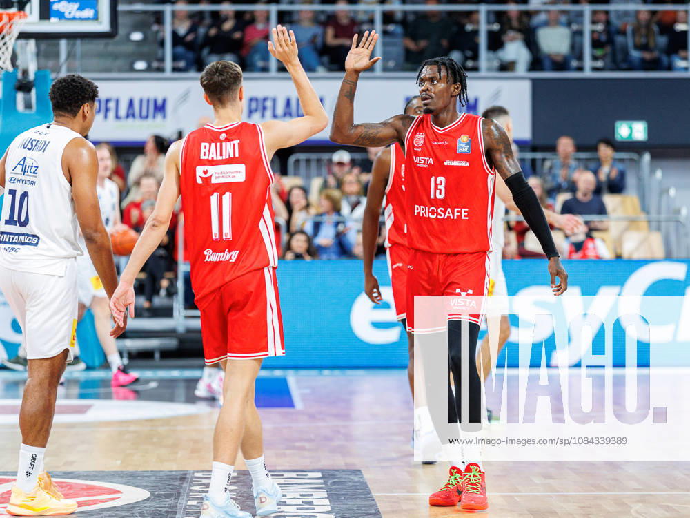 Richard Balint, BMA365 Bamberg Baskets, 11; Trevon Scott, BMA365 Bamberg Baskets, 13; BMA365 Bamberg Baskets vs. Syntainics MBC, Basketball, easyCredit BBL, Matchday 5, October 10, 2026 BMA365 Bamberg Baskets vs. Syntainics MBC, Basketball, easyCredit BBL, Matchday 5, October 10, 2026 Bamberg