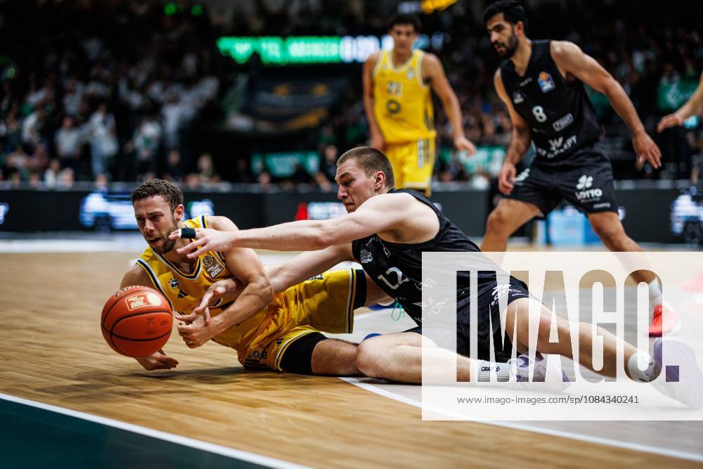 Jordan Ford of Alba Berlin goes head-to-head with Marten Linssen of the Gladiators Trier, Action: Vet Concept Gladiators Trier vs. Alba Berlin, Basketball, easyCredit BBL, Matchday 5, 2026–2027 Season, October 10, 2026, Vet Concept Gladiators Trier vs. Alba Berlin, Basketball, easyCredit BBL, Matchday 5, 2026–2027 season
