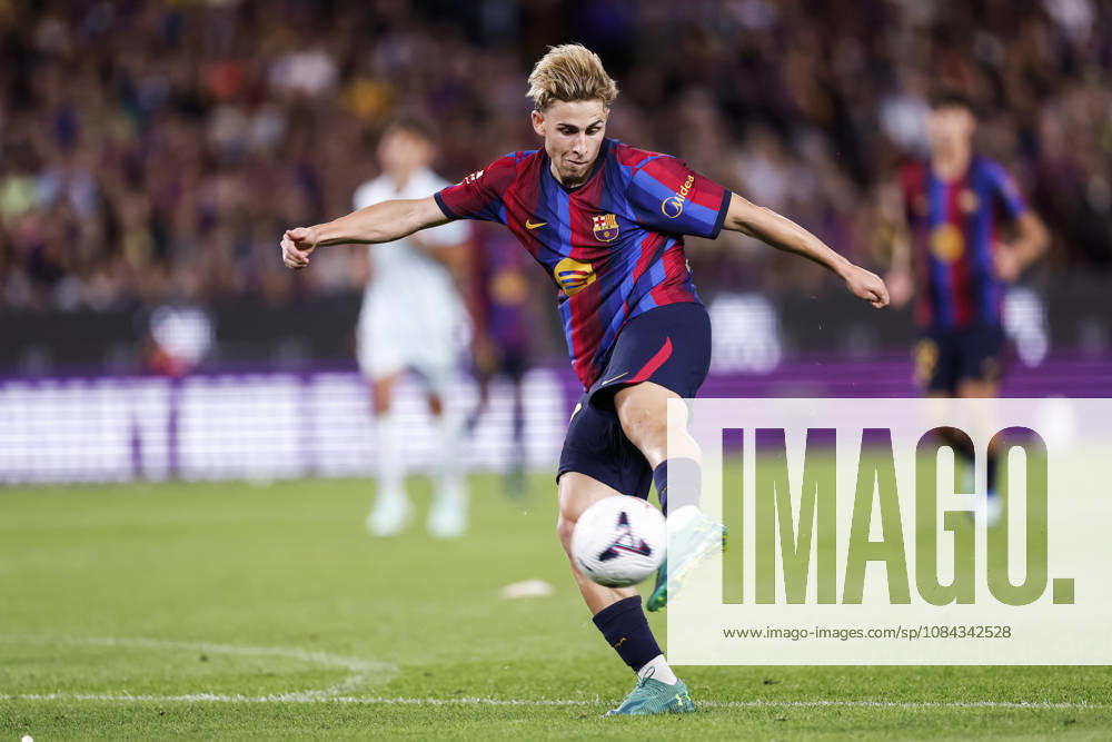 Fermin Lopez of FC Barcelona, Barca in action during the Spanish league, LaLiga EA Sports, football match played between FC Barcelona and Getafe CF at Spotify Camp Nou stadium on October 10, 2026 in Barcelona, Spain. FC Barcelona V Getafe CF - LaLiga EA Sports - ZUMAa181 20261010_zaa_a181_127