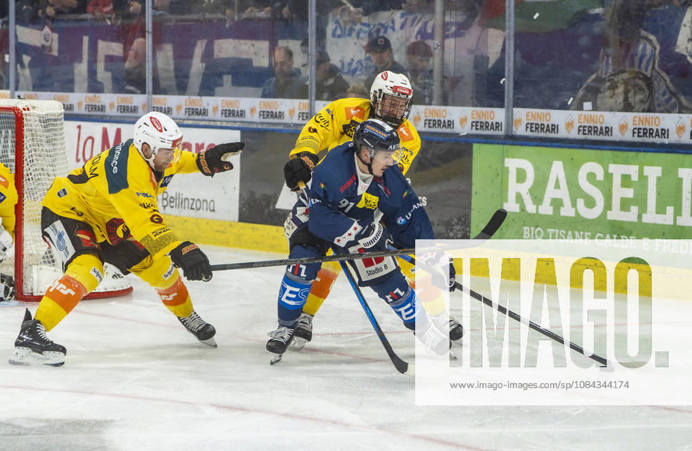 Quinto, Gottardo Arena, NL: HC Ambri Piotta vs. SC Bern—91 Petr Kodytek (Ambri) vs. 98 Benjamin Baumgartner (Bern) and 37 Anton Lindholm (Bern)—Quinto, Gottardo Arena, Ticino, Switzerland