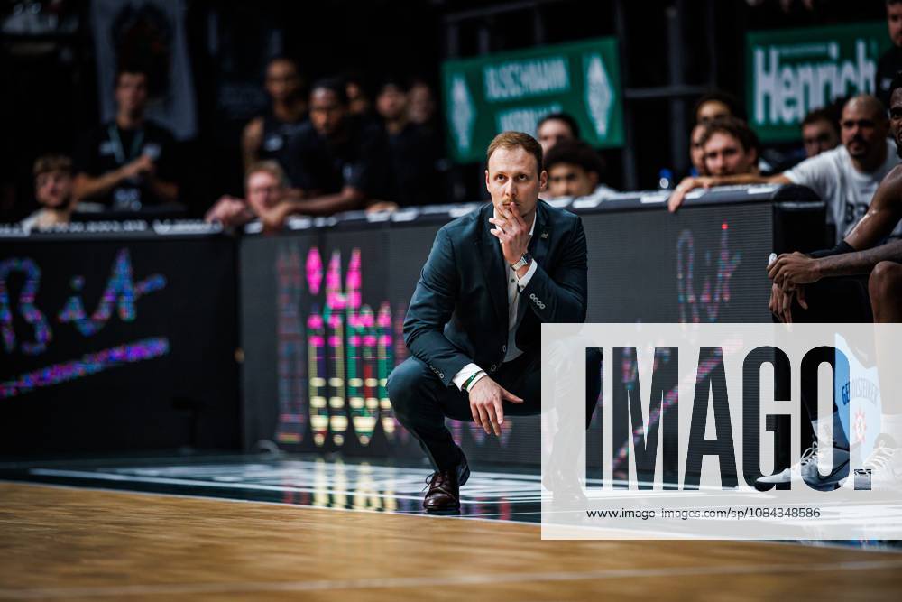 Jacques Schneider, head coach of the Gladiators Trier, on the sidelines, emotions, gestures, body language, facial expressions, cutout image: Vet Concept Gladiators Trier vs. Alba Berlin, basketball, easyCredit BBL, Matchday 5, 2026–2027 season, October 10, 2026, Vet Concept Gladiators Trier vs. Alba Berlin, basketball, easyCredit BBL, Matchday 5, 2026–2027 season