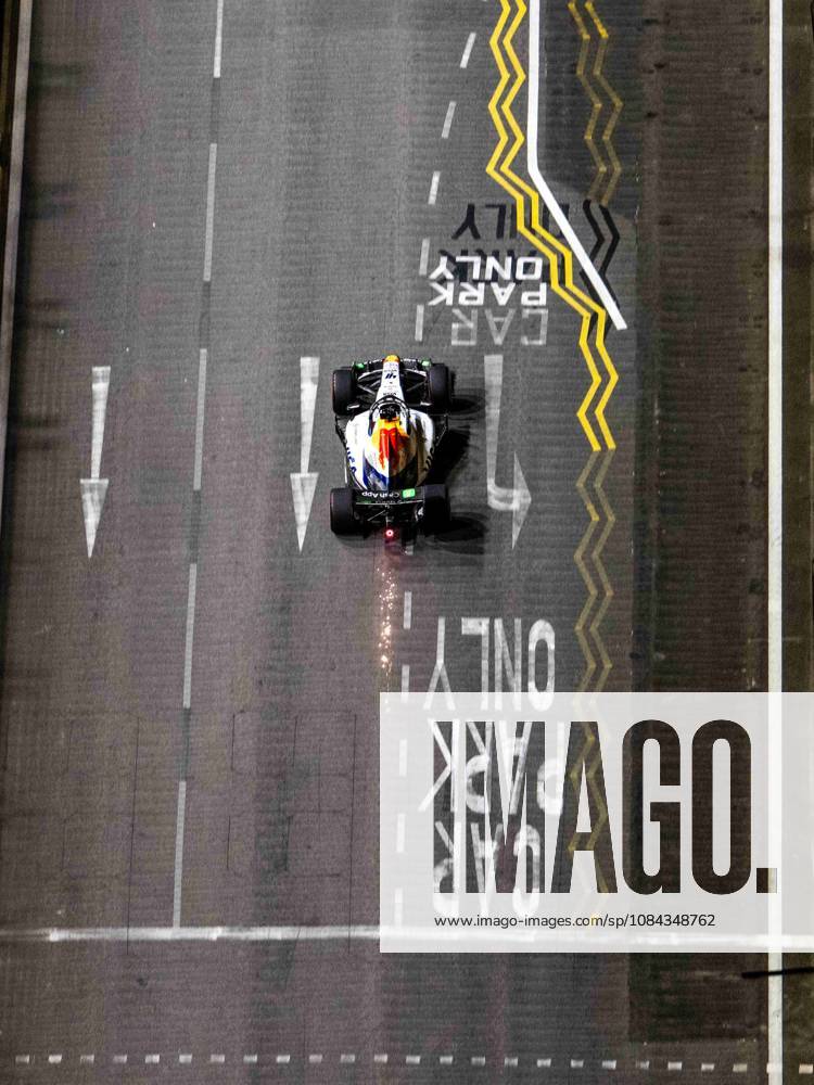 F1 - SINGAPORE GRAND PRIX 2026 41 LINDBLAD Arvid (gbr), Visa Cash App RB F1 Team VCARB03, action during the 2026 Formula 1 Singapore Grand Prix, 17th round of the 2026 Formula One World Championship, WM, Weltmeisterschaft from October 9 to 11, 2026 on the Marina Bay Street Circuit, in Singapore, Singapore - SingaporeSingapore