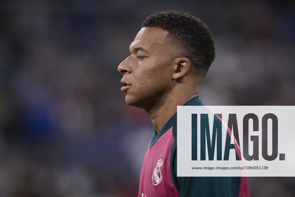 REAL MADRID CF v VILLARREAL CF. LA LIGA 2026 2027. ROUND 8. Real Madrid CFs Kylian Mbappe dejected during La Liga match. October 10 ,2026. (ALTERPHOTOS Ropero) MadridSpain