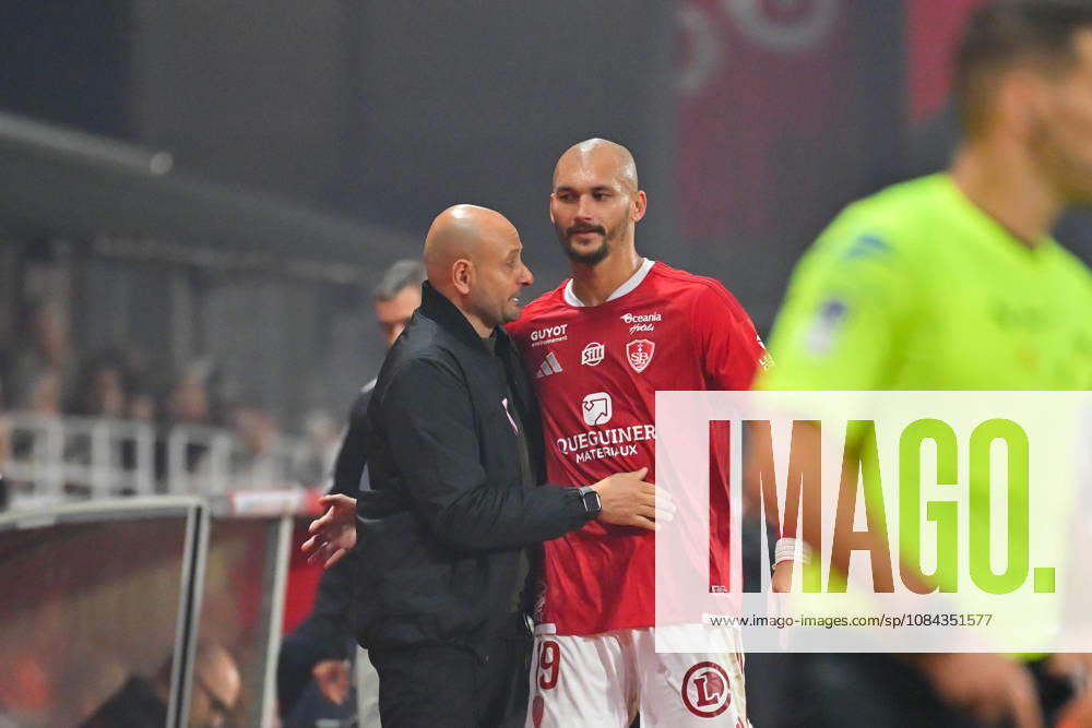 Stade Brestois 29 v Angers SCO - Ligue 1 McDonald s 2026 2027 Ludovic AJORQUE of Brest and Julien LACHUER head coach of Stade Brestois during Ligue 1 McDonald s match between Brest and Angers at Stade Francis-Le Ble on October 10, 2026 in Brest, France. Brest France