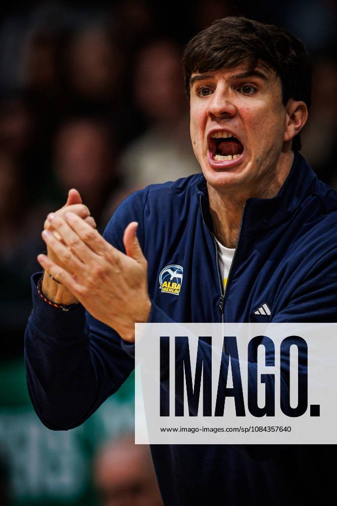 Pedro Calles, head coach of Alba Berlin, on the sidelines; emotions; gestures; facial expressions; cutout; portrait; Vet Concept Gladiators Trier vs. Alba Berlin; basketball; easyCredit BBL; Matchday 5; 2026–2027 season, October 10, 2026, Vet Concept Gladiators Trier vs. Alba Berlin, basketball, easyCredit BBL, Matchday 5, 2026–2027 season