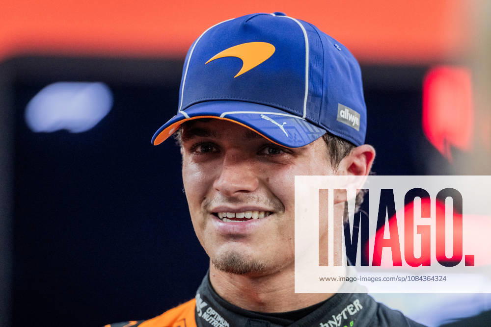 2026 Formula One Singapore Grand Prix Marina Bay Street Circuit, Singapore, Singapore. 10.October.2026; Lando Norris of Great Britain and McLaren Mastercard F1 Team during qualifying Formula One Singapore Grand Prix Singapore Marina Bay Street Circuit Singapore