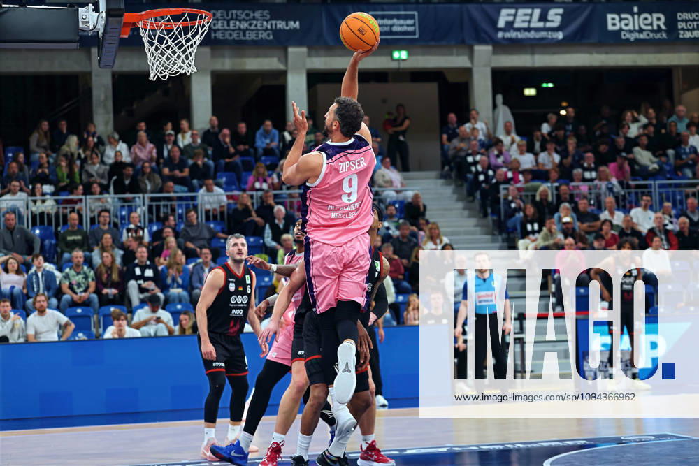 Paul Zipser, MLP Academics Heidelberg, 09 during a shot on goal GER BBL MLP Academics Heidelberg SBB Baskets Wolmirstedt Basketball Barmer 2 Basketball Bundesliga ProA Matchday 4, 2026–2027 Season, October 10, 2026 GER MLP Academics Heidelberg SBB Baskets Wolmirstedt, Basketball Barmer 2 Basketball Bundesliga ProA, Matchday 4, 2026–2027 season, October 10, 2026, Heidelberg