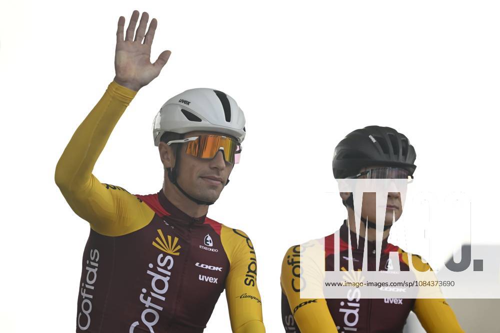 Paris Tours 2026 Cycling Race TOURS, FRANCE - OCTOBER 11 : Biermans Jenthe (BEL) of Cofidis, Brookes Joseph (GBR) of Cofidis during the 120th edition of Paris Tours an UCI ProSeries 1.Pro one day cycling road race for Men Elite of 216.2 km with start in Chartres and finish in Tours on October 11, 2026 in Tours, France, 11 10 2026 ( Motordriver Guy De Vuyst - Tours France