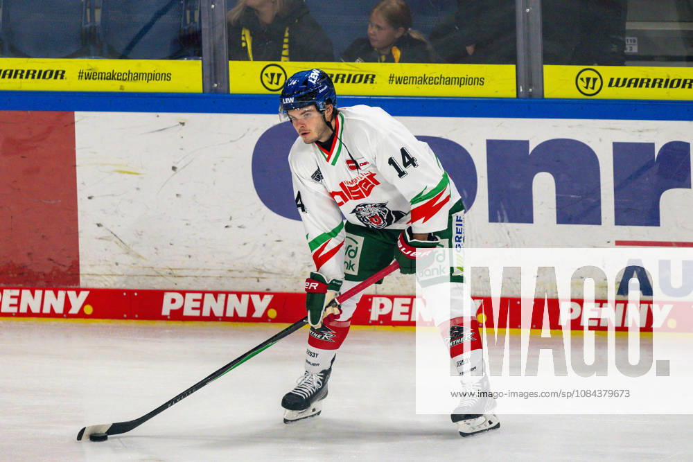 Donald D. J. Busdeker, Augsburger Panther, No. 14, aims to make a cross-ice pass; Krefeld Pinguine vs. Augsburger Panther, Ice Hockey, Penny DEL, Matchday 8, 2026–2027 Season, October 11, 2026 Krefeld Pinguine vs. Augsburger Panther, Ice Hockey, Penny DEL, Matchday 8, 2026–2027 Season, October 11, 2026 Krefeld