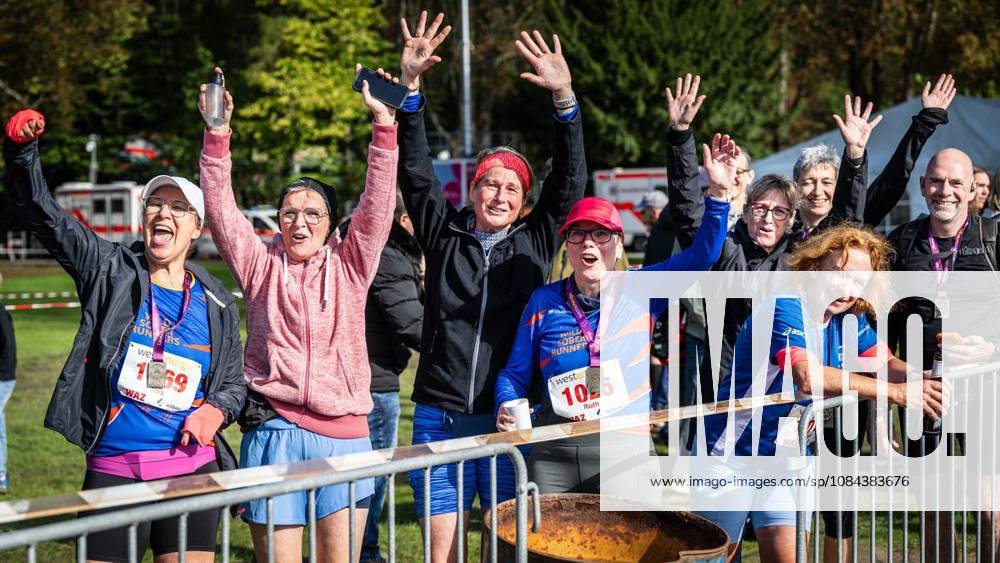 Marathon at Lake Baldeney in Essen ** FOR ** **On Sunday morning, October 11, 2026, approximately 1,800 runners will set out on a course of just over 18 kilometers around the lake as part of the supporting program for the marathon at Lake Baldeney. Germany NRW Essen Copyright MartinxMöller