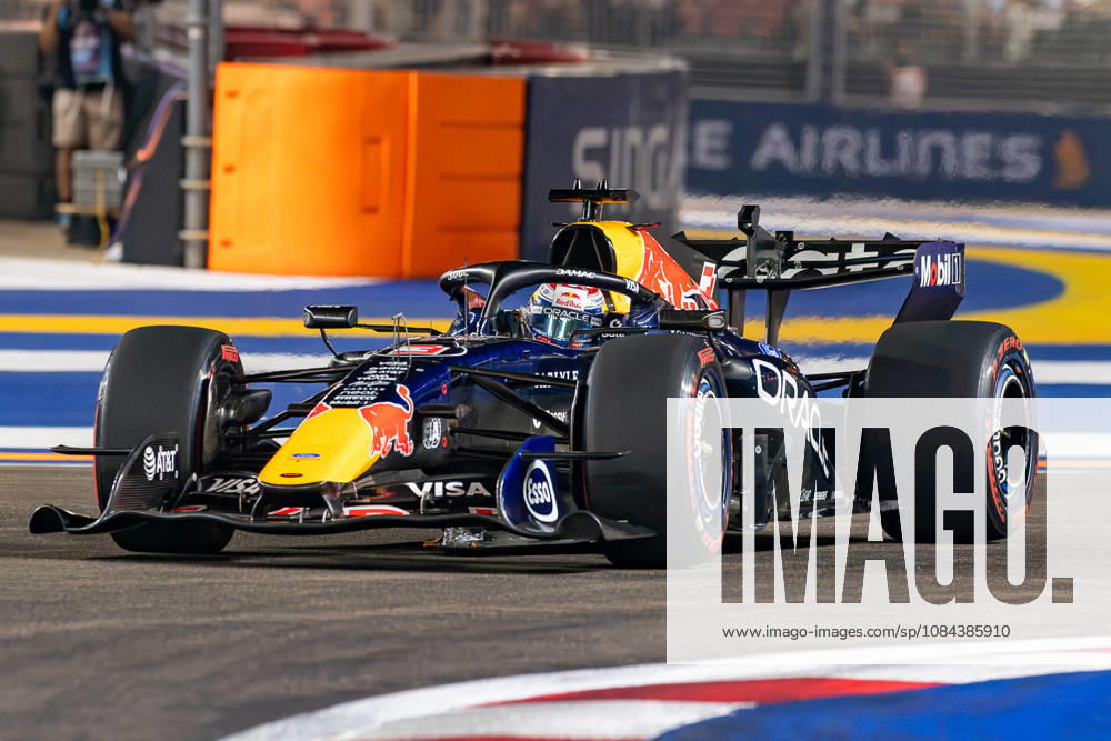 11th October 2026; Marina Bay, Singapore; Formula 1, Singapore Grand Prix, Race Day; Max Verstappen of Red Bull Racing takes a commanding lead in Singapore DavidxAsh