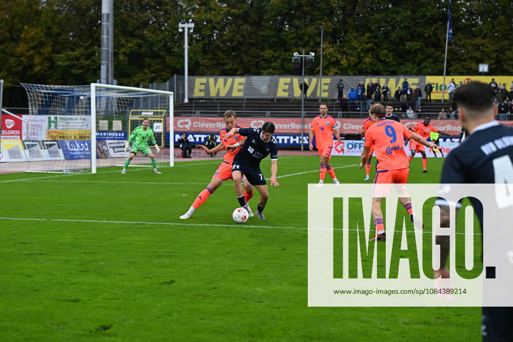 GER, Soccer, Regionalliga Nord, Matchday 13, 2026–2027 Season, Oldenburg, Marschweg Stadium, VfB Oldenburg vs. BSV Kickers Emden Vjekoslav TARITAS (VfB Oldenburg) 7, Peer MAHNCKE (BSV Kickers Emden) 5, Oldenburg, Marschweg Stadium, Lower Saxony, Germany