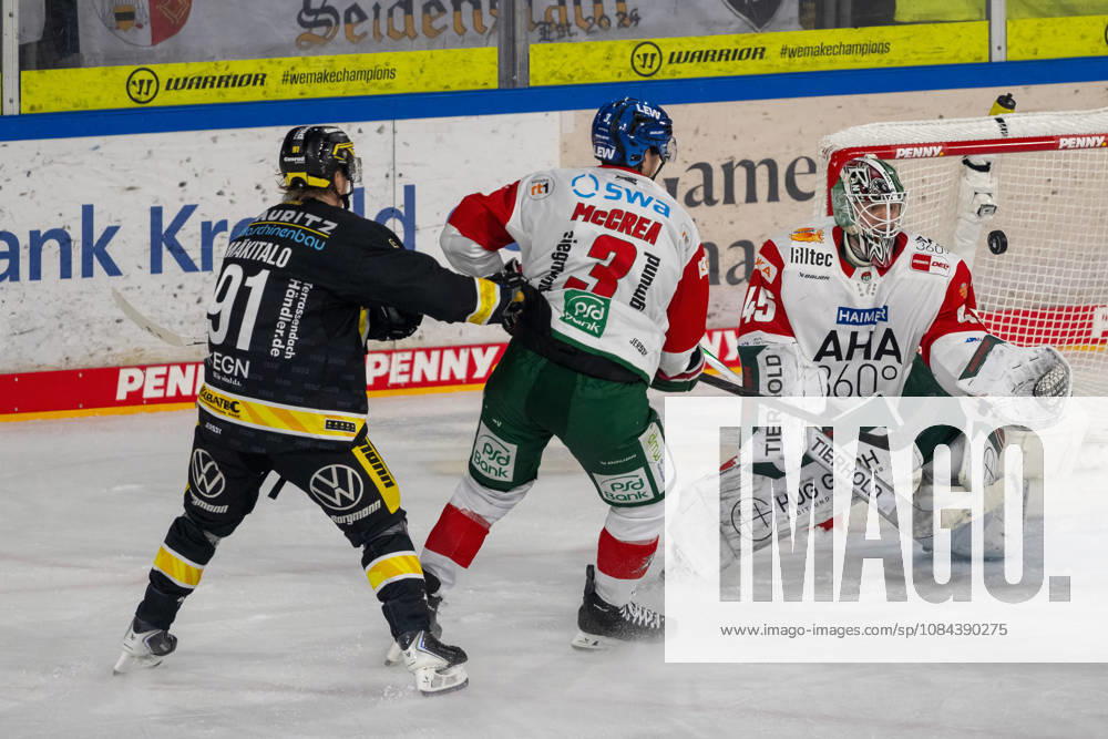 Face-off between Roope Maekitalo of the Krefeld Pinguine, 91, and Alec McCrea of the Augsburger Panther, 03 Featuring Tobias Ancicka of the Augsburg Panthers, 45 Krefeld Pinguine vs. Augsburg Panthers, ice hockey, Penny DEL, Matchday 8, 2026–2027 season, October 11, 2026, Krefeld Pinguine vs. Augsburger Panther, ice hockey, Penny DEL, Matchday 8, 2026–2027 season, October 11, 2026, Krefeld