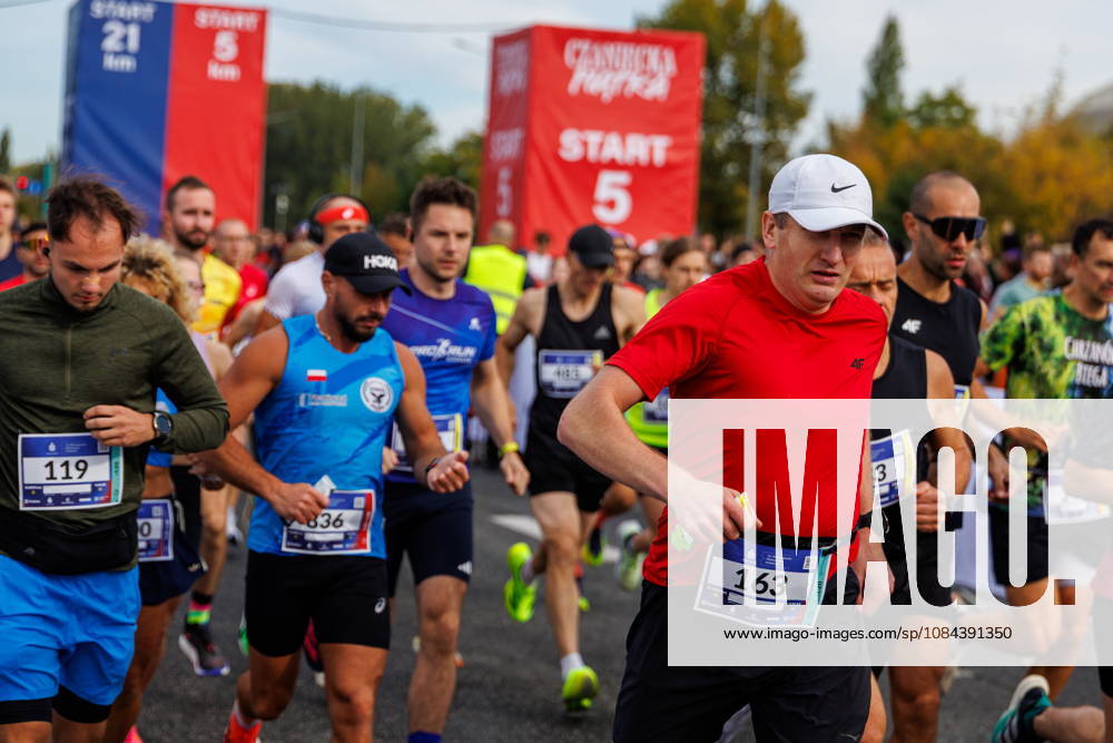 Krakow 11.10.2026 12. PKO Cracovia Polmaraton Krolewski NZ BIEGACZE FOT. JACEK STANISLAWEK 400mm.pl NEWSPIX.PL --- newspix.pl