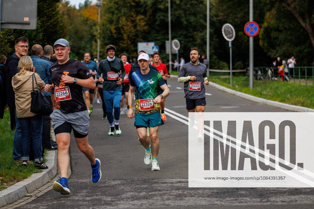 Krakow 11.10.2026 12. PKO Cracovia Polmaraton Krolewski NZ BIEGACZE FOT. JACEK STANISLAWEK 400mm.pl NEWSPIX.PL --- newspix.pl