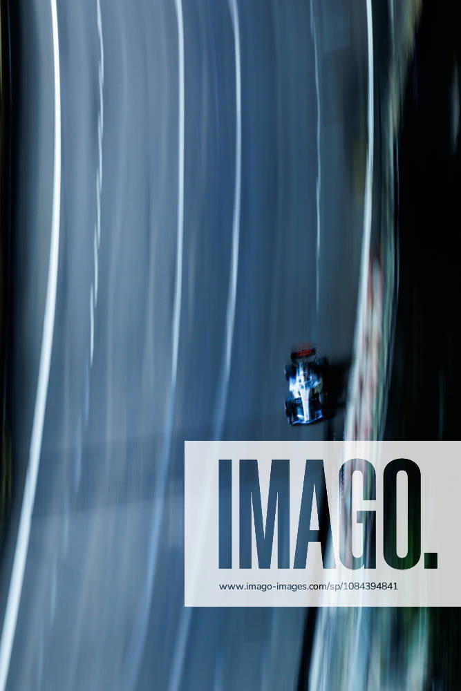 Nico Hulkenberg of Germany drives the (27) Audi Revolut F1 Team R26 during the qualifying ahead of the F1 Grand Prix of Singapore at the Marina Bay Street Circuit. Formula 1, Singapore Grand Prix 2026, Saturday Qualifying - 10 Oct 2026 - ZUMAs197 20261010_aaa_s197_952
