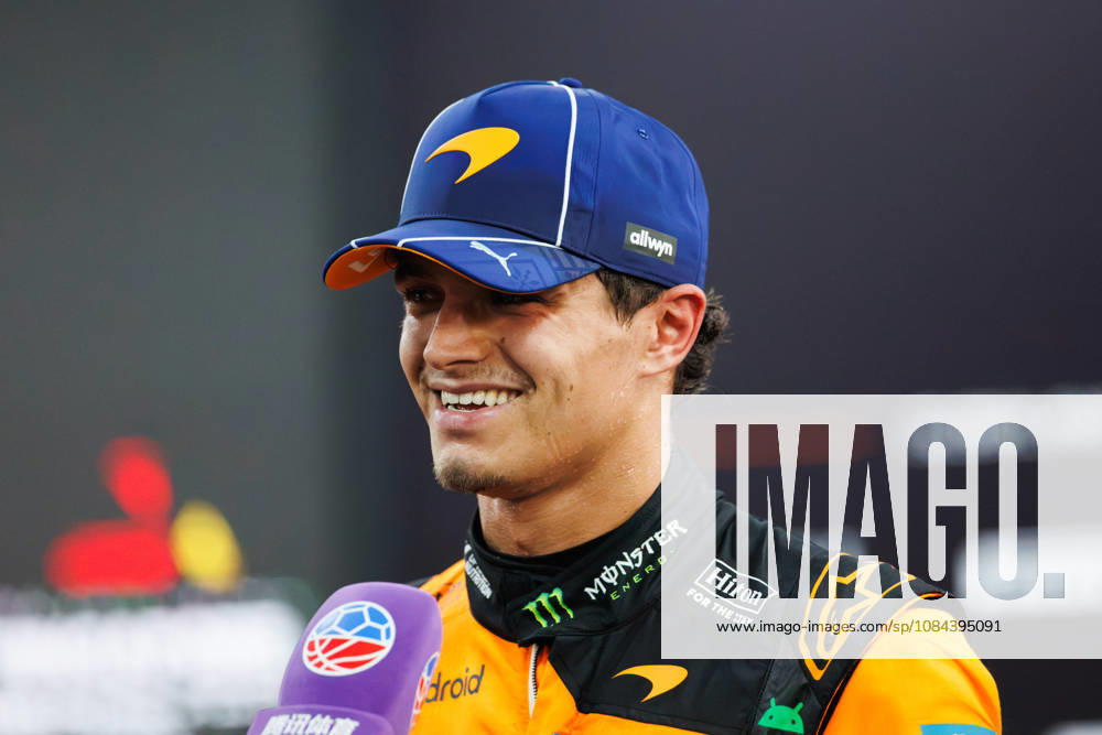 Lando Norris of Great Britain conducting interviews after qualifying ahead of the F1 Grand Prix of Singapore at the Marina Bay Street Circuit. Formula 1, Singapore Grand Prix 2026, Saturday Qualifying - 10 Oct 2026 - ZUMAs197 20261010_aaa_s197_961