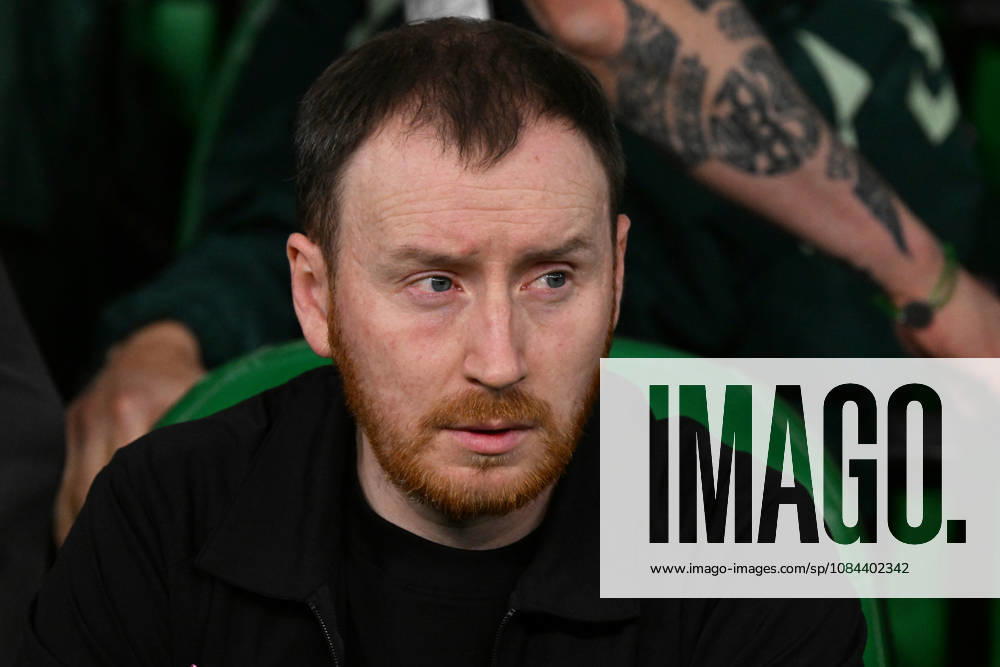 Footbal : AS Saint Etienne v RODEZ - ligue 2 - 10 10 2026 CATHRO Ian coach of Saint Etienne during the Ligue 2 BKT match between AS Saint-Etienne and RODEZ at Stade Geoffroy-Guichard Saint Etienne on October 10, 2026 in Saint-Etienne, France. SAINT ETIENNEFrance