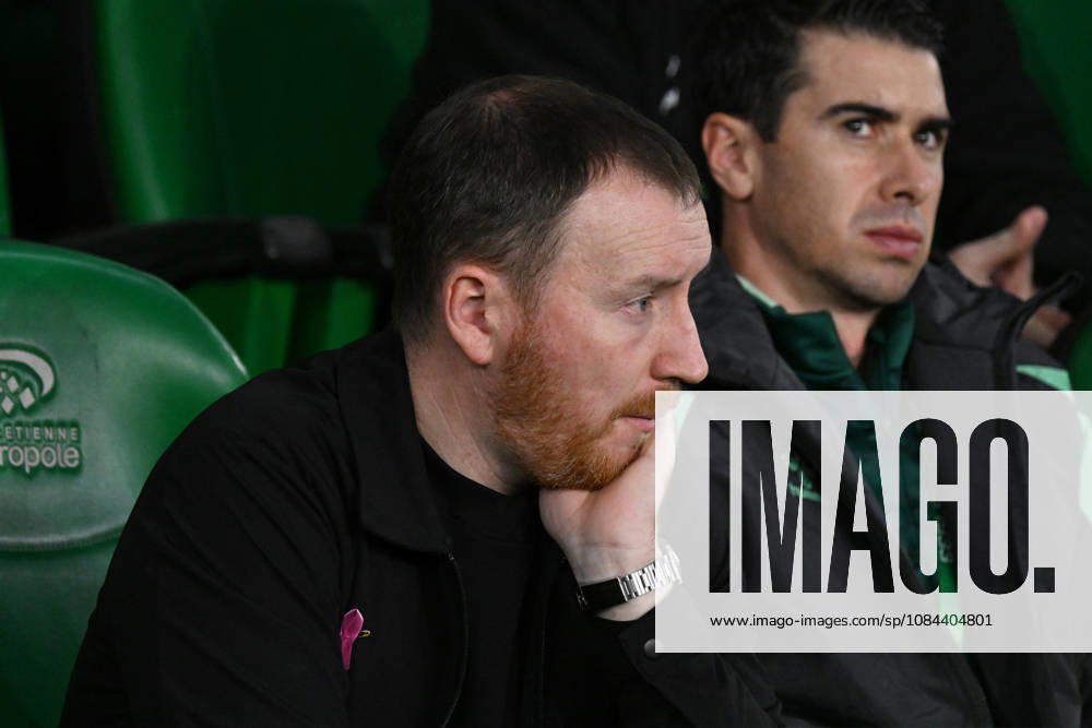 Footbal : AS Saint Etienne v RODEZ - ligue 2 - 10 10 2026 CATHRO Ian coach of Saint Etienne during the Ligue 2 BKT match between AS Saint-Etienne and RODEZ at Stade Geoffroy-Guichard Saint Etienne on October 10, 2026 in Saint-Etienne, France. SAINT ETIENNEFrance