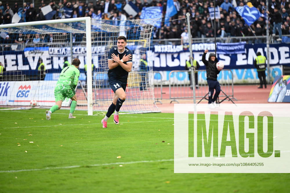 GER, Soccer, Regionalliga Nord, Matchday 13, 2026–2027 Season, Oldenburg, Marschweg Stadium, VfB Oldenburg vs. BSV Kickers Emden; Goal: 2–0 by Mats FACKLAM; VfB Oldenburg 2, Luca PETZOLD; BSV Kickers Emden 1; Oldenburg wins at Marschweg Stadium, Lower Saxony, Germany
