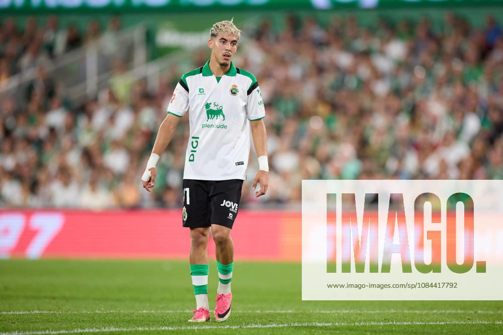 Yassir Zabiri of Real Racing Club de Santander looks on during the LaLiga EA Sports match between Real Racing Club de Santander and Valencia CF at Campos de de El Sardinero on October 11, 2026, in Santander, Spain. Real Racing Club De Santander V Valencia CF - LaLiga EA Sports - ZUMAa181 20261011_zaa_a181_352