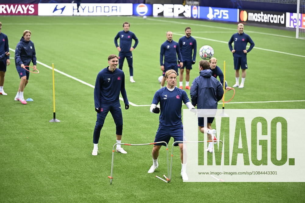 Champions League soccer, Viking vs. Bayern Munich, Stavanger, October 12, 2026. Viking s training session at Lyse Arena in Stavanger, ahead of the Champions League match between Viking and Bayern Munich. Photo: Carina Johansen, NTB, Stavanger, Norway. . RESTRICTED USE FOR BETTING COMPANIES.