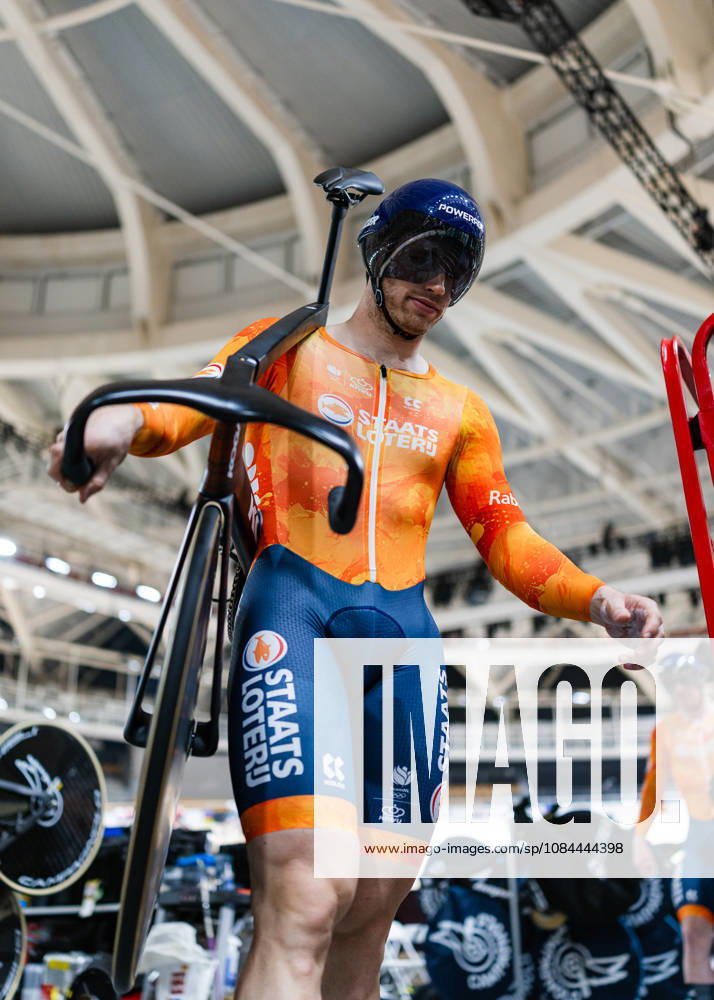 2026 Tissot UCI Track World Championships Picture by Alex Whitehead SWpix.com - 12 10 2026 - Cycling - 2026 Tissot UCI Track World Championships - Chongming Shanghai Velodrome, Shanghai, China - Training - Harrie Lavreysen of the Netherlands Shanghai Chongming Shanghai Velodrome China
