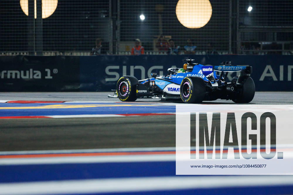 Alexander Albon of Thailand drives the (23) Atlassian Williams F1 Team FW48 during the F1 Grand Prix of Singapore at the Marina Bay Street Circuit. Formula 1, Singapore Grand Prix 2026 Race - 11 Oct 2026 - ZUMAs197 20261011_aaa_s197_855