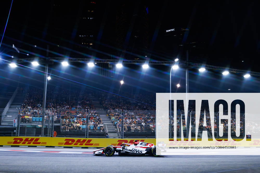 Esteban Ocon of France drives the (31) TGR Haas F1 Team VF-26 during the F1 Grand Prix of Singapore at the Marina Bay Street Circuit. Formula 1, Singapore Grand Prix 2026 Race - 11 Oct 2026 - ZUMAs197 20261011_aaa_s197_858