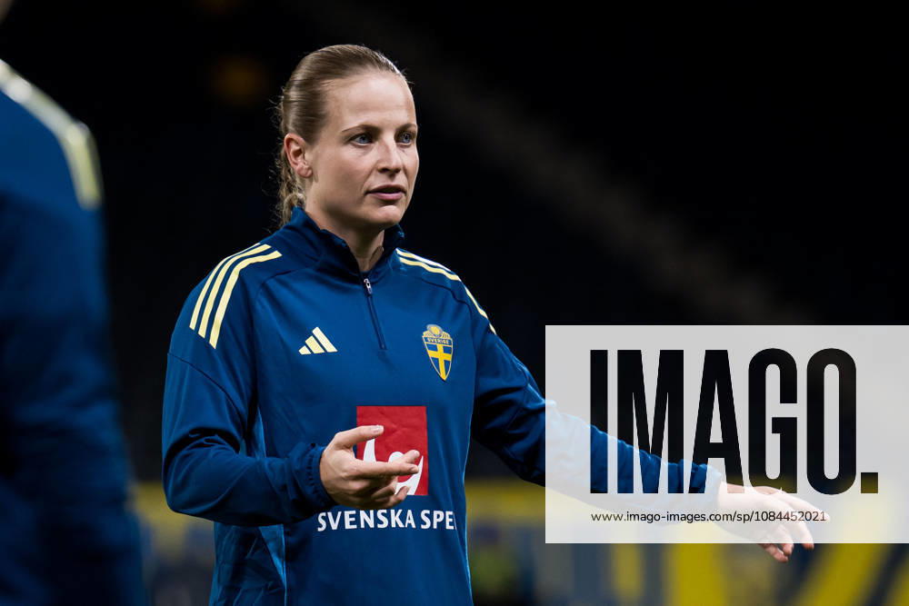 Anna Anvegard of the Swedish women’s national soccer team during a training session on October 12, 2026 in Stockholm. Photo by Emma Wallskog, BILDBYRAN, code EW JZ0768. soccer, football, fotball, World Cup qualifiers, FIFA Women’s World Cup qualifiers, training, Sweden, women’s soccer, bbeng