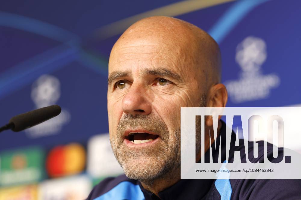 LEIPZIG - PSV Eindhoven coach Peter Bosz during the press conference, PK, Pressekonferenz ahead of the UEFA Champions League match between RB Leipzig and PSV Eindhoven at the RB Arena on October 12, 2026, in Leipzig, Germany. MAURICE VAN STEEN ANP ANPxSportx IVx 572246082 originalFilename: 572246082